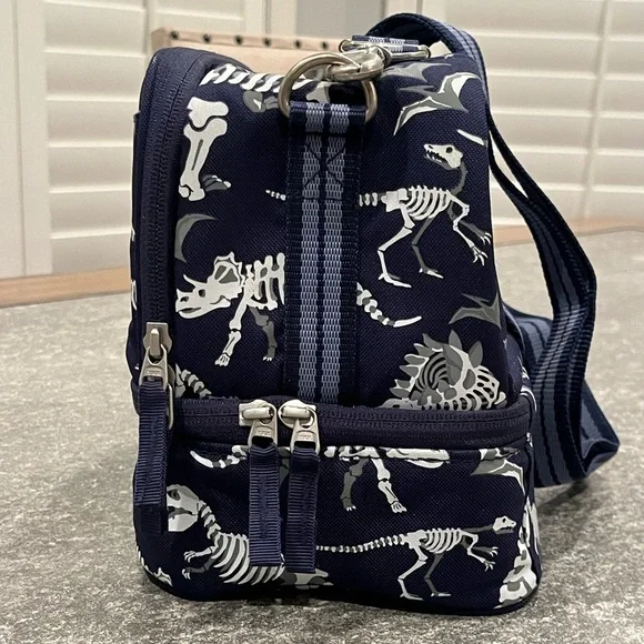 PBK Mackenzie Navy Dinosaur Bones Glow-in-the-Dark Dual Compartment Lunchbox - Picture 6 of 10